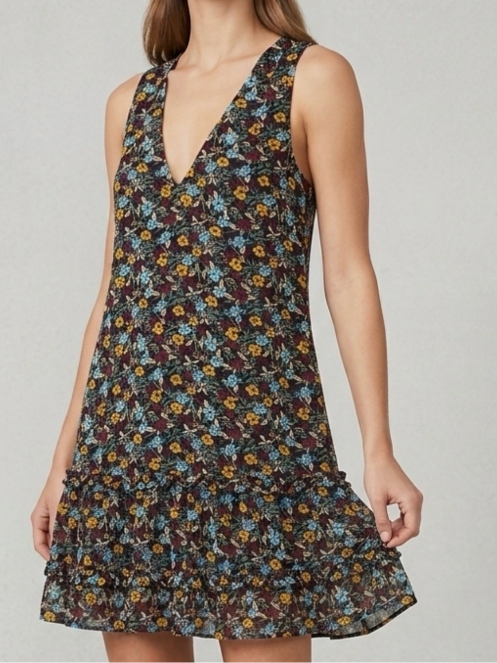 BCBG Paris V-Neck Ruffle Hem Sleeveless Floral Dress MEDIUM